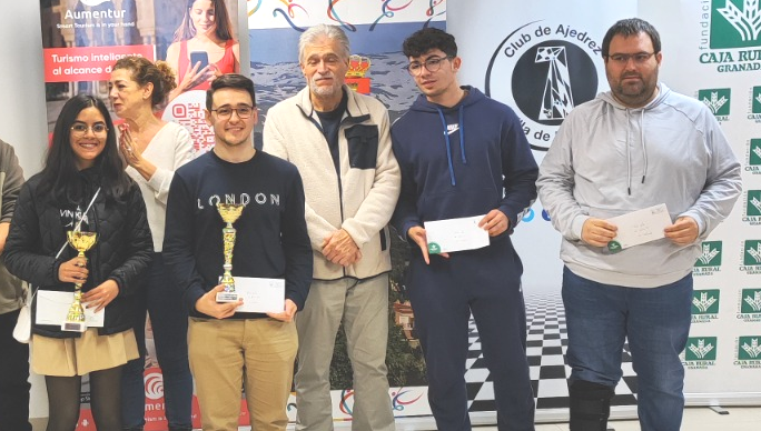 El FM Alejandro Domingo se estrena como campeón del torneo